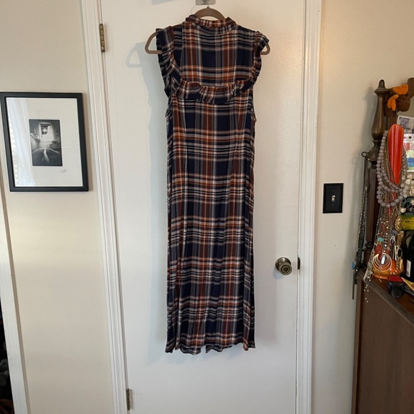 COPY - Women's Plaid Sleeveless Ruffle Midi Dress - Universal Thread™ XXL - Picture 12 of 15